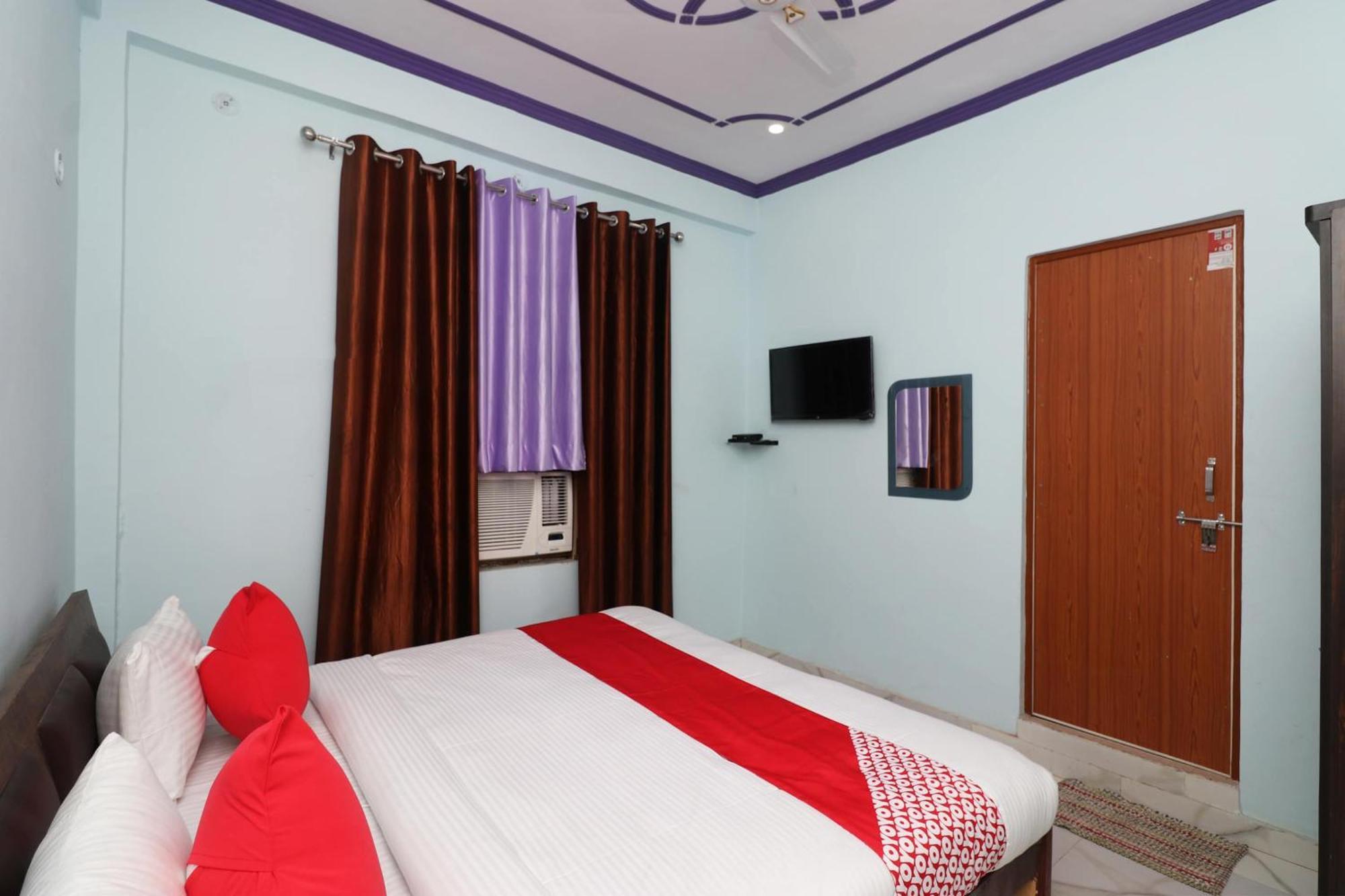 โอโย 30897 ศรีศยม ลอว์น แอนด์ รีสอร์ต Hotel Sitapur  ภายนอก รูปภาพ