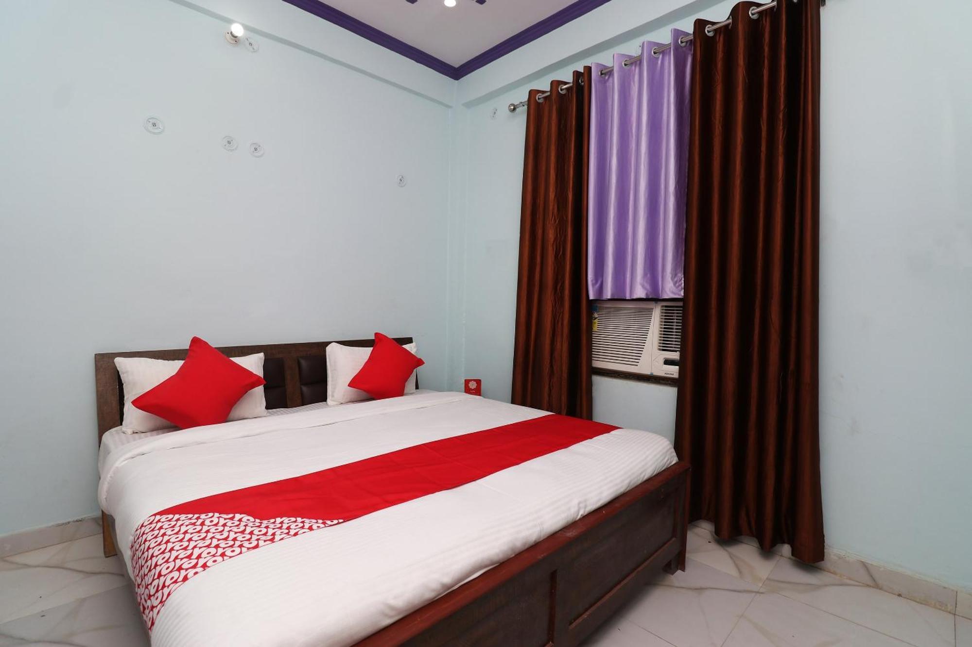 โอโย 30897 ศรีศยม ลอว์น แอนด์ รีสอร์ต Hotel Sitapur  ภายนอก รูปภาพ